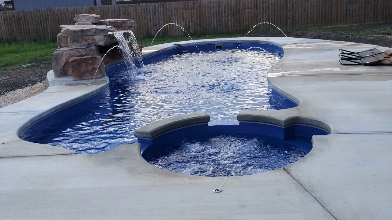 The Serene Pool with Side Spa