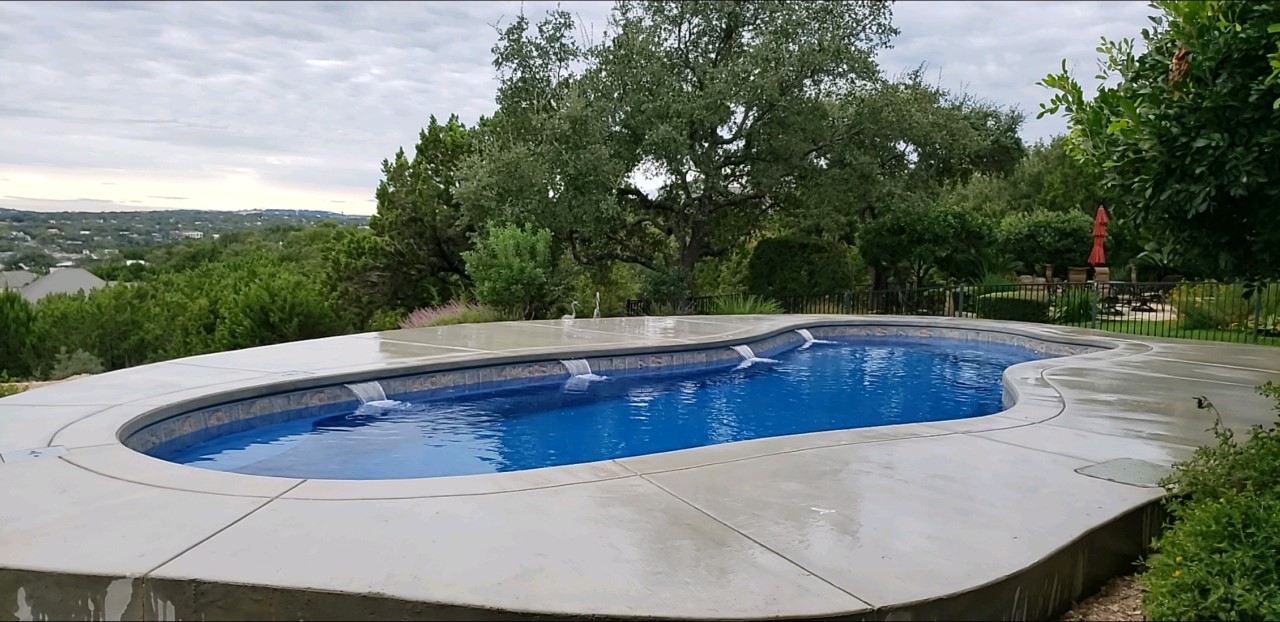 The Eden Pool - Hillside View