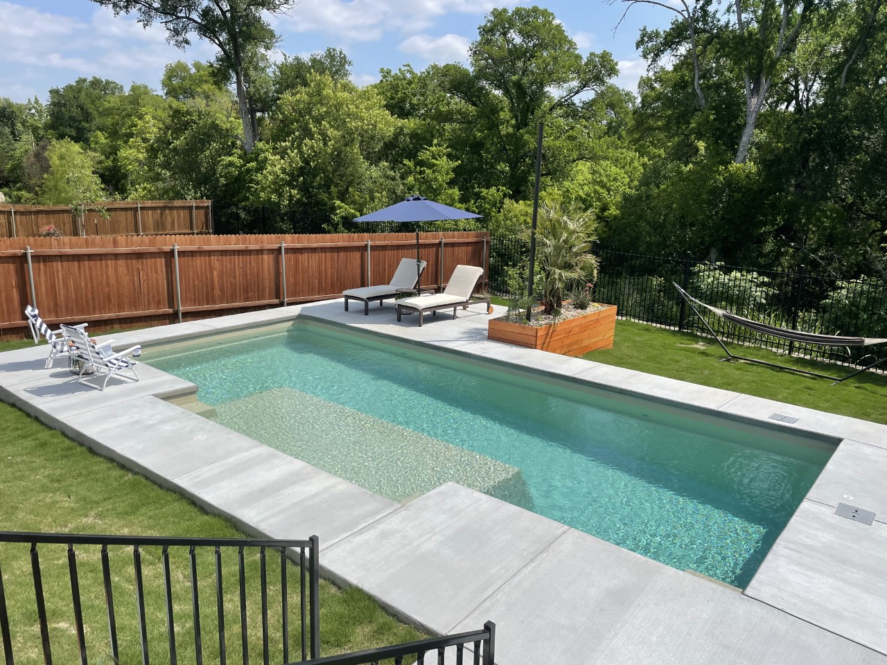 The Dynasty Pool View 6