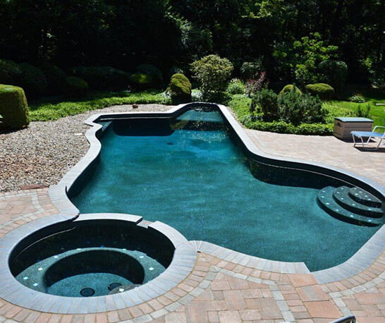 Gunite/Concrete Pools