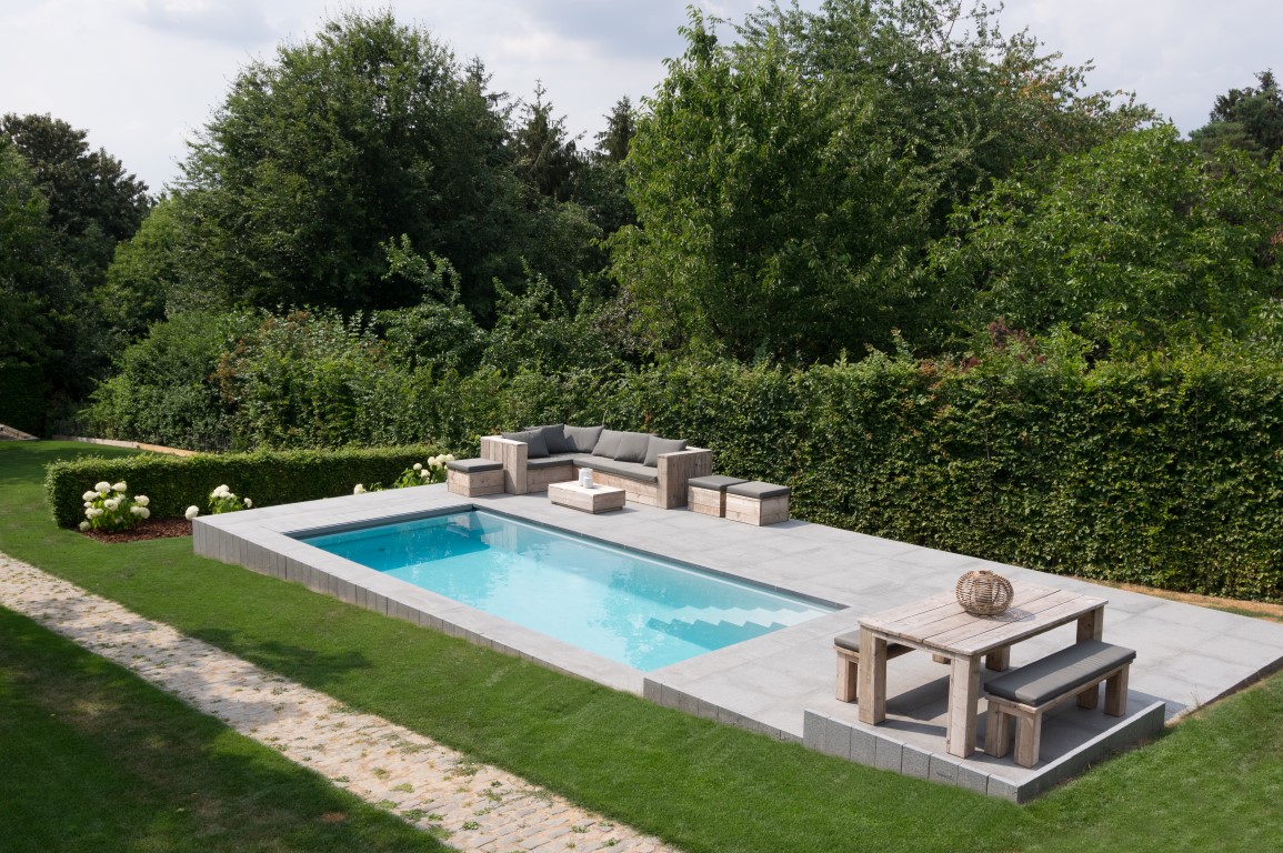 Elegant Minimalist Pool